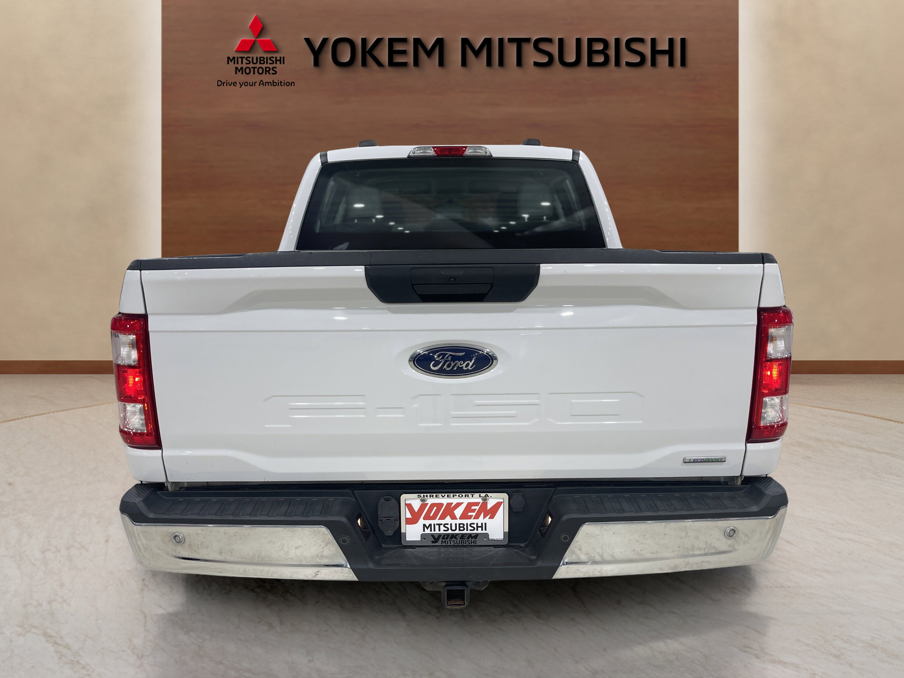 2021 Ford F-150 XL photo 2