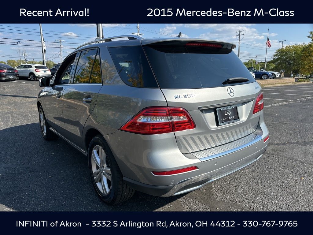 2015 Mercedes Benz ML 350 4MATIC photo 12