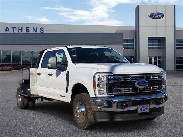 2026 Ford F-350 Super Duty XLT's photo