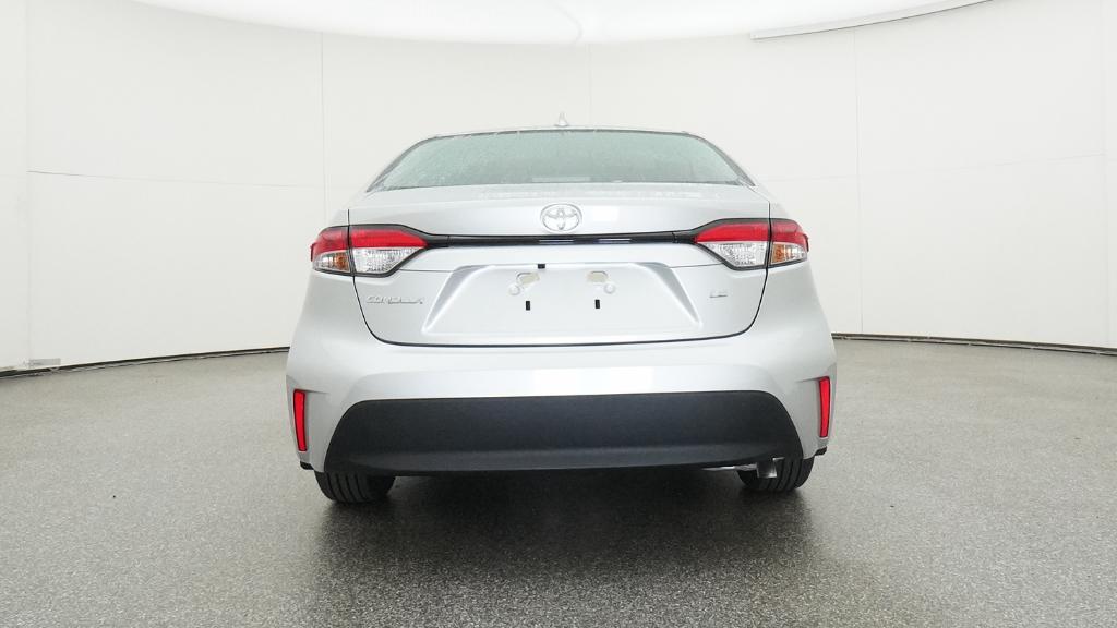 2025 Toyota Corolla LE photo 14