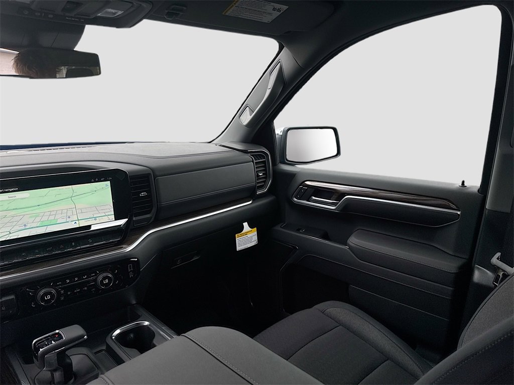 2026 Chevrolet Silverado 1500 LT photo 24