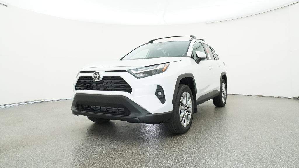 2025 Toyota RAV4 XLE Premium photo 4