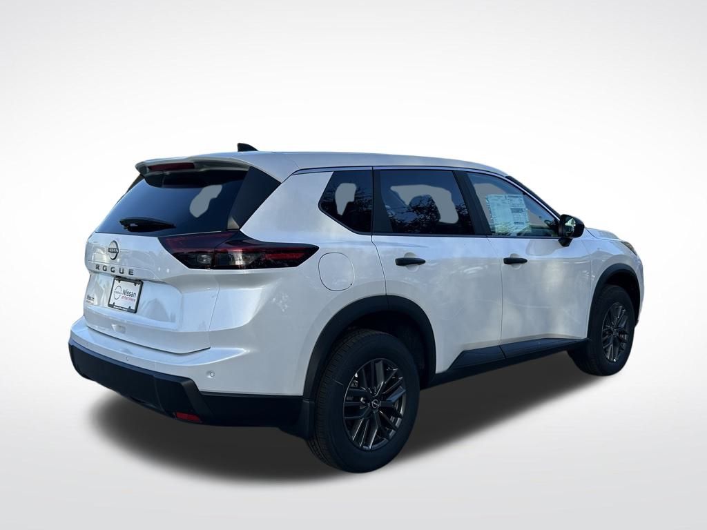 2025 Nissan Rogue S photo 4