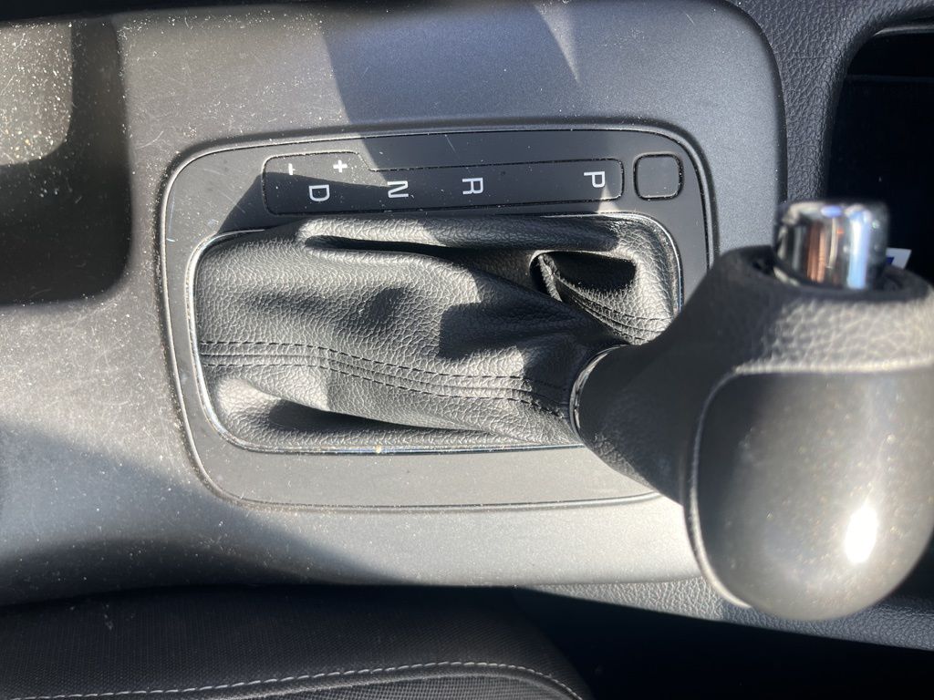 2015 Kia Forte LX photo 8