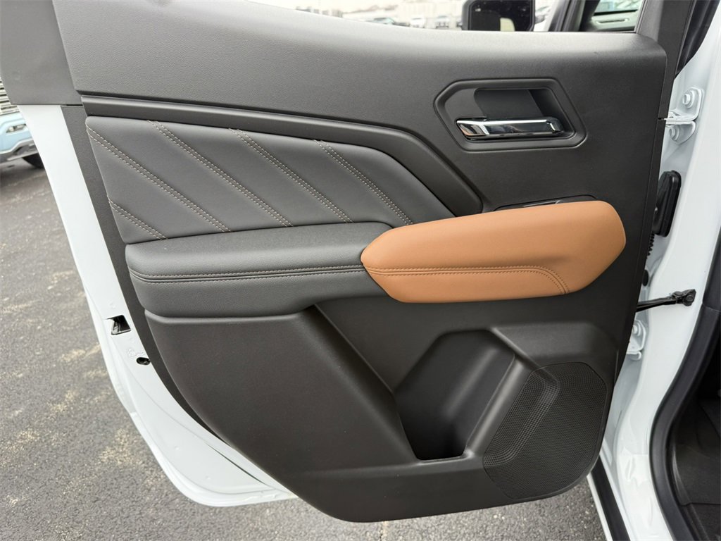 2026 GMC CANYON - Image 29