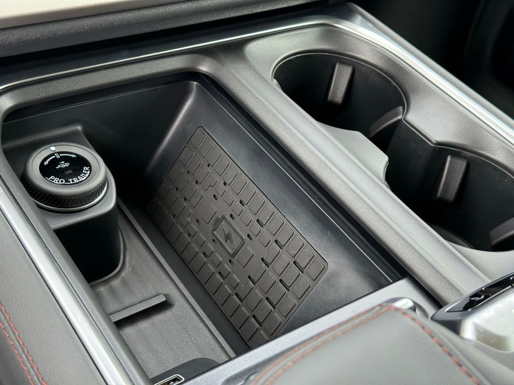 2025 Ford Expedition MAX photo 11