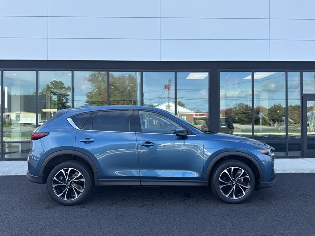 2022 Mazda CX-5 2.5 S Premium photo 2