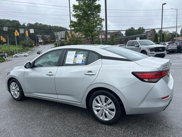 2023 Nissan Sentra S photo 4