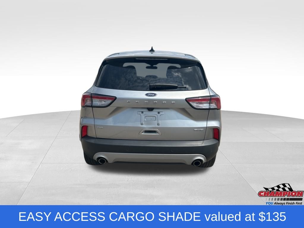2022 Ford Escape SE photo 4