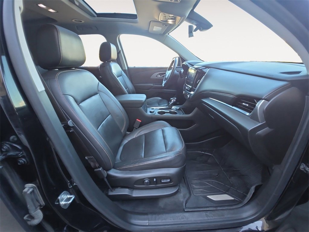 2021 Chevrolet Traverse RS photo 14