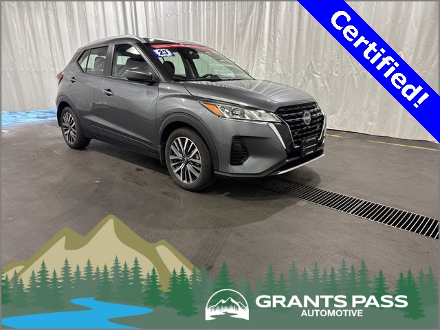 2023 Nissan Kicks SV