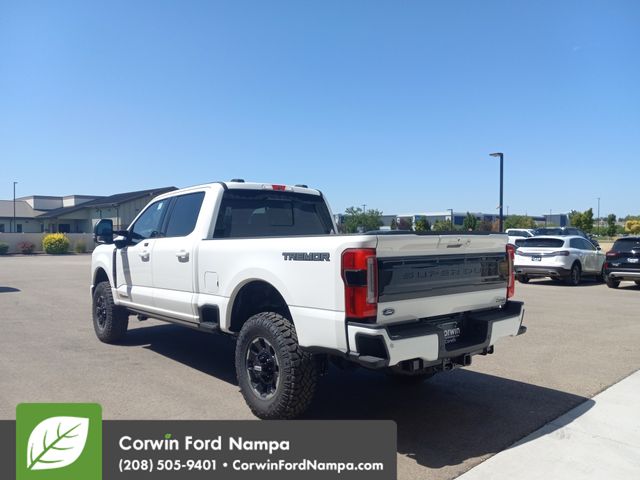 2025 Ford F-350 Platinum photo 5