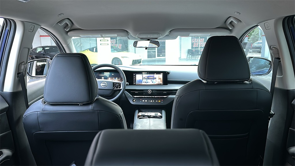 2025 Nissan Murano SV photo 30