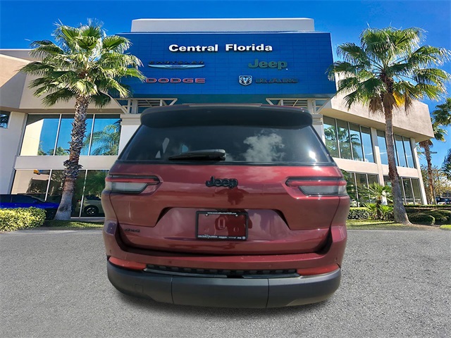 2025 Jeep Cherokee Altitude X photo 4