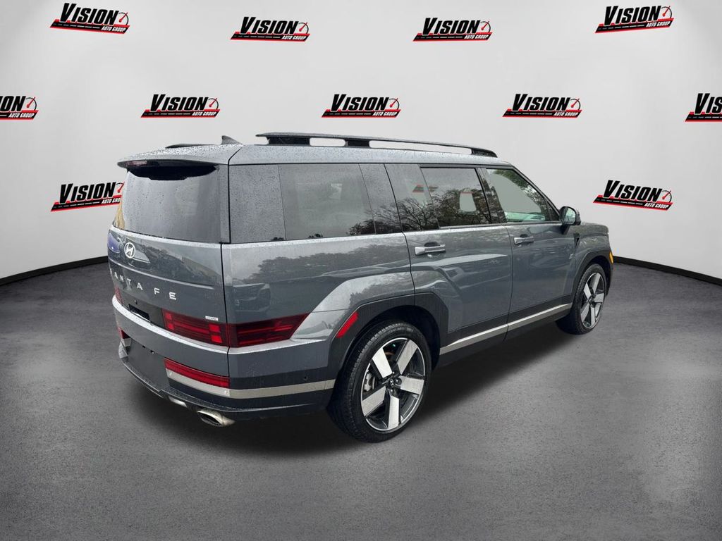 2024 Hyundai Santa Fe Limited photo 2