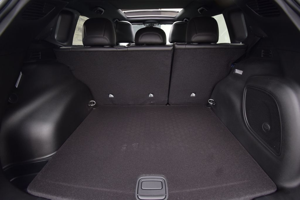 2025 Jeep Compass Trailhawk photo 32