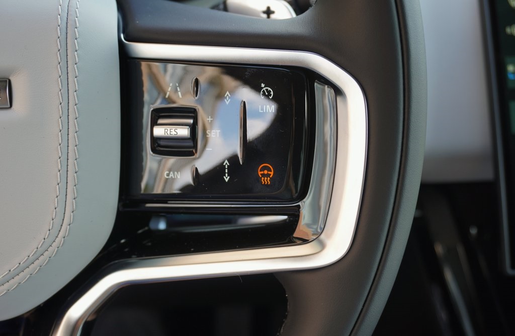 2025 LAND ROVER RANGE ROVER SPORT - Image 16