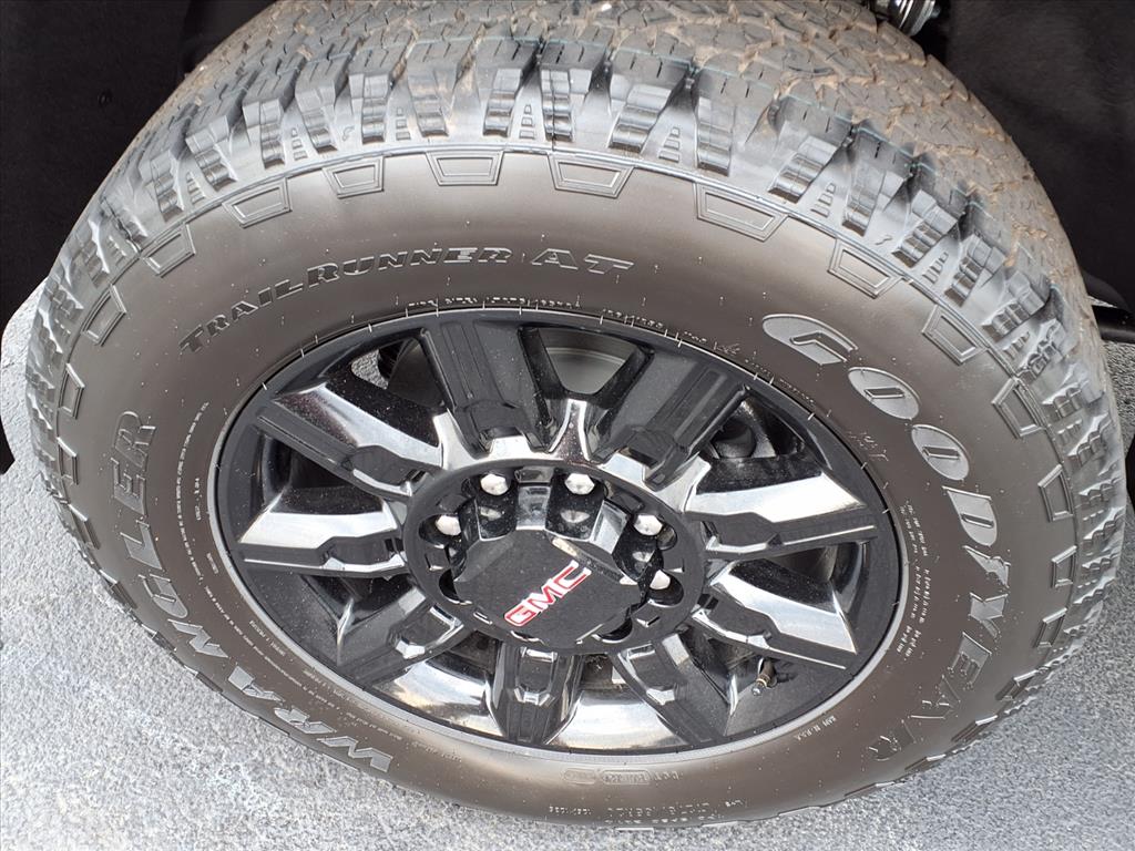2026 Gmc Sierra HD AT4 photo 20