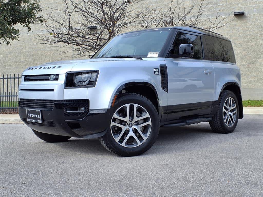 2024 Land Rover Defender X-Dynamic SE's photo