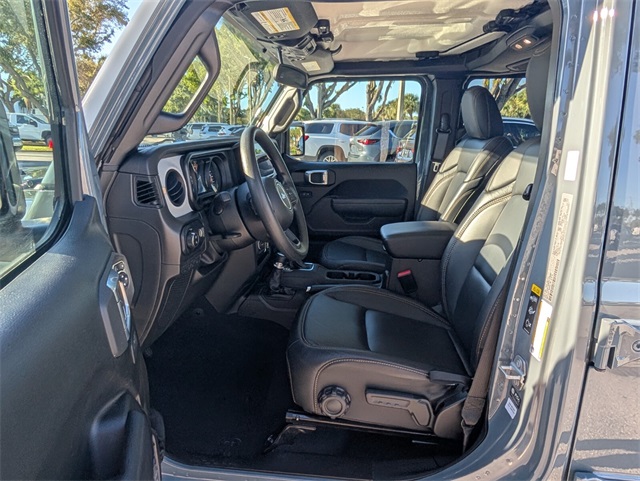 2024 Jeep Gladiator Sport photo 4