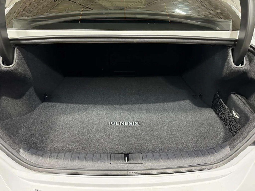 2024 Genesis G70 3.3T Sport Advanced photo 29