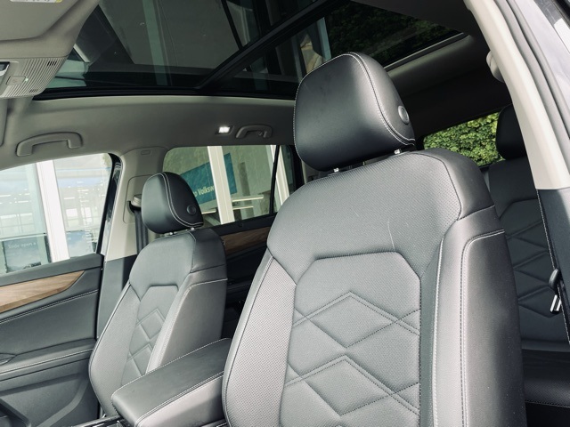 2024 Volkswagen Atlas SE Technology photo 4