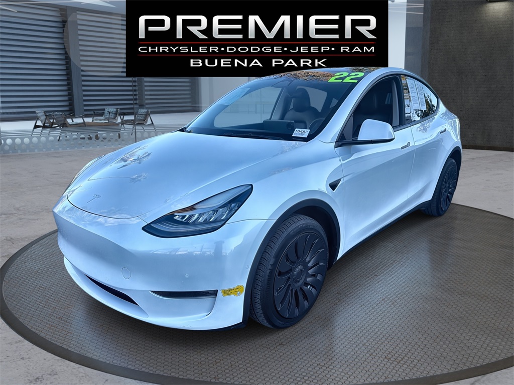 2022 Tesla Model Y Long Range's photo