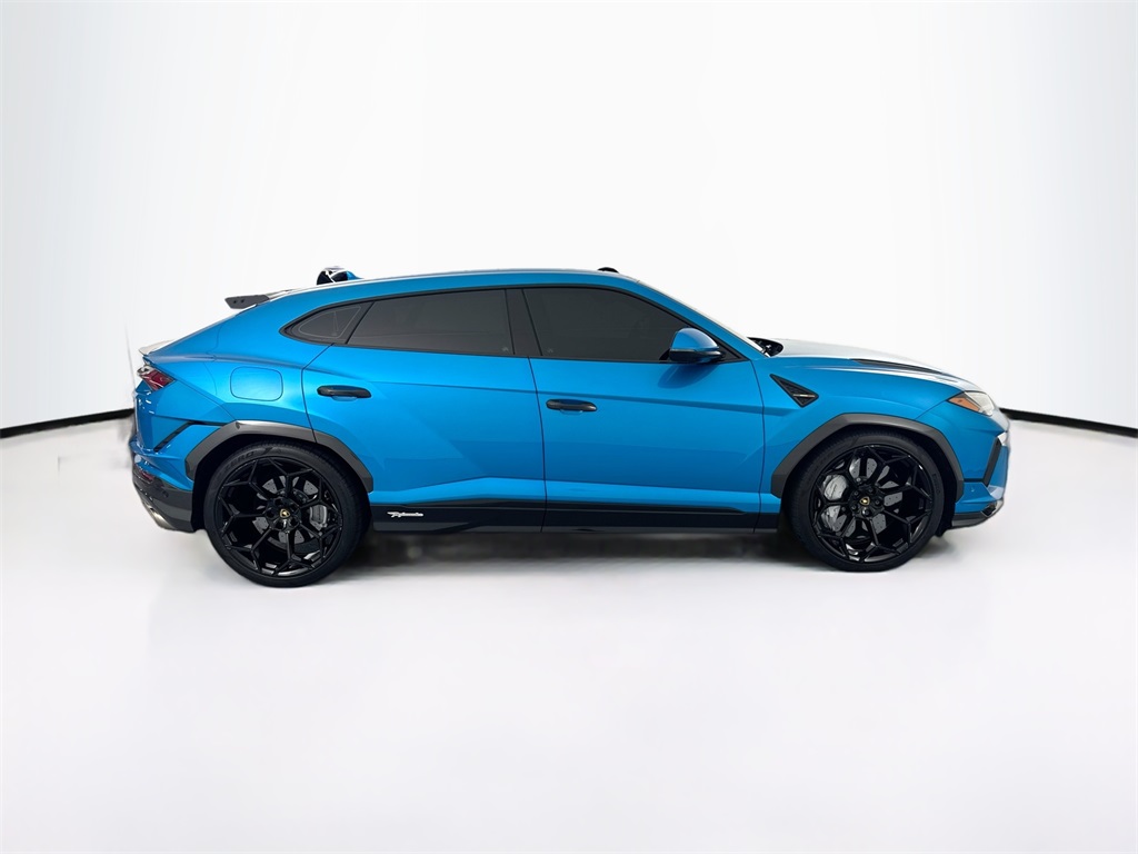 2024 Lamborghini Urus Performante photo 4