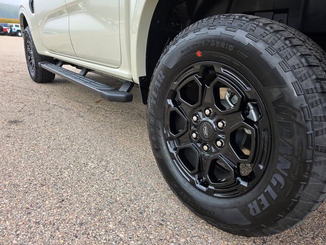 2025 Ford Ranger XLT photo 38