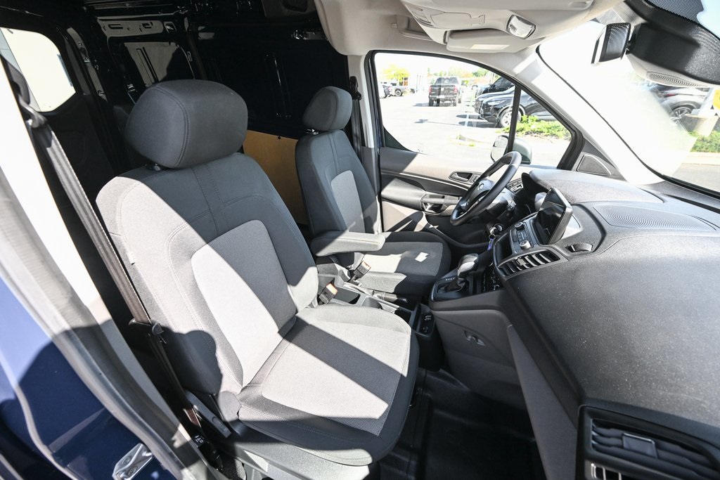 2022 Ford Transit Connect XL photo 21