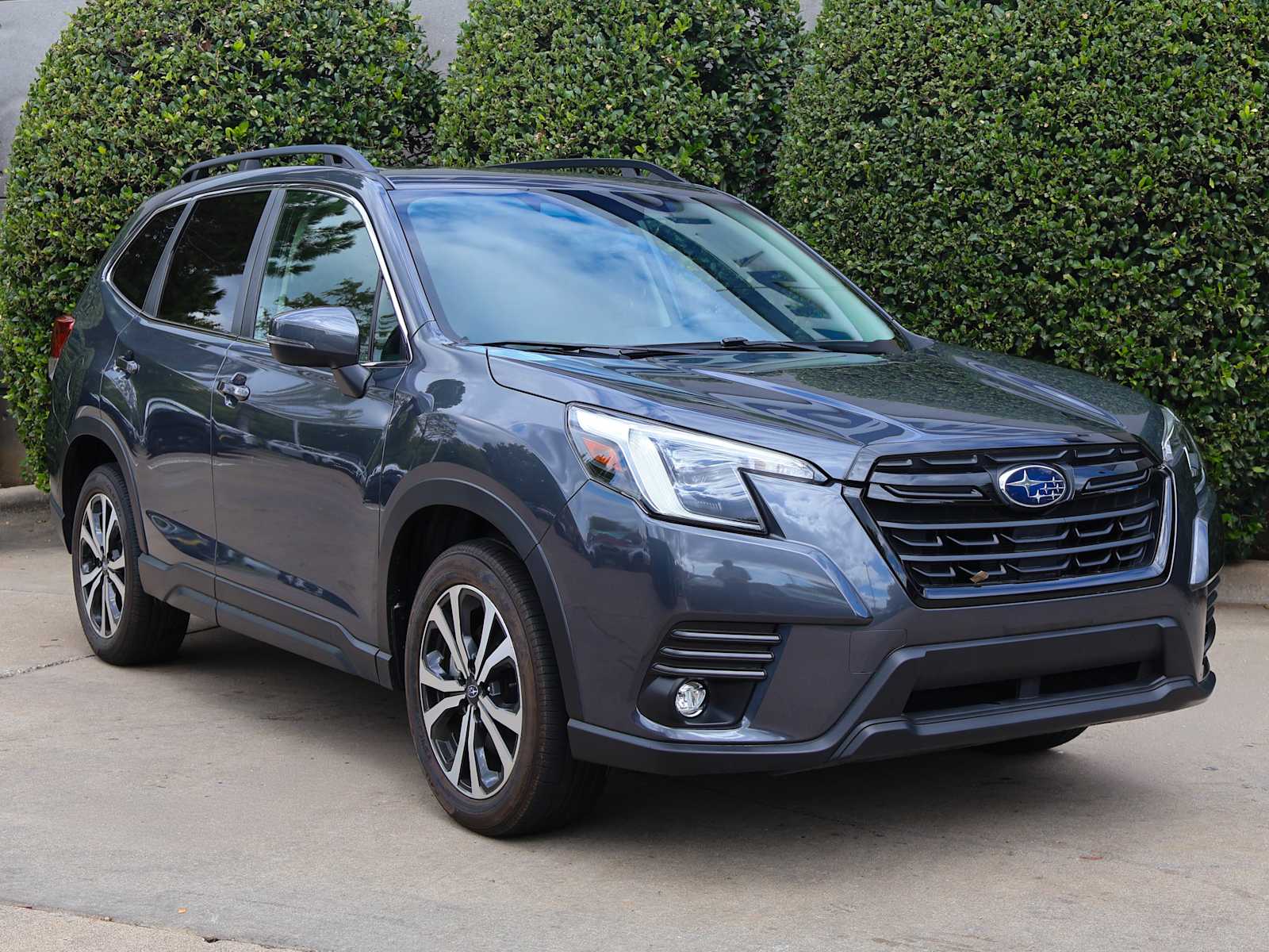 2024 Subaru Forester Limited photo 3
