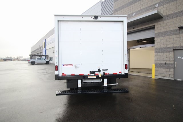 2024 Ford Transit photo 4