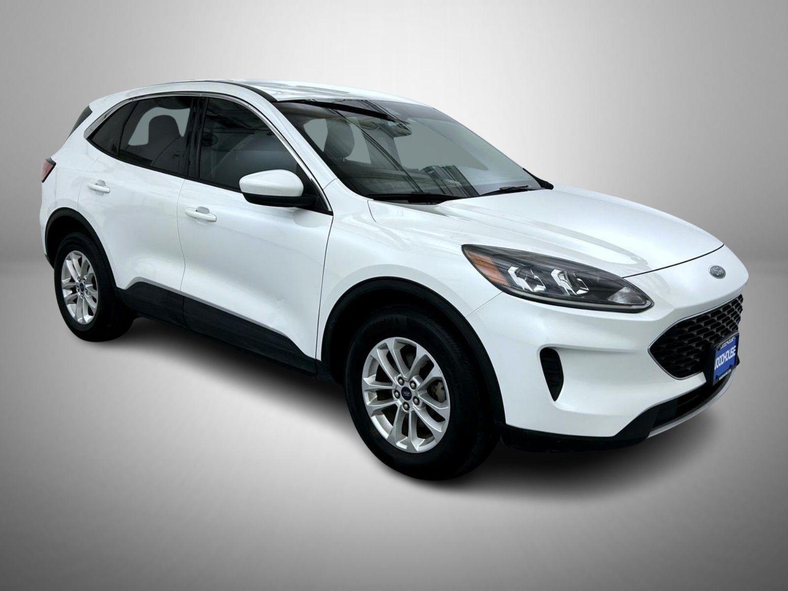 2020 Ford Escape SE photo 3