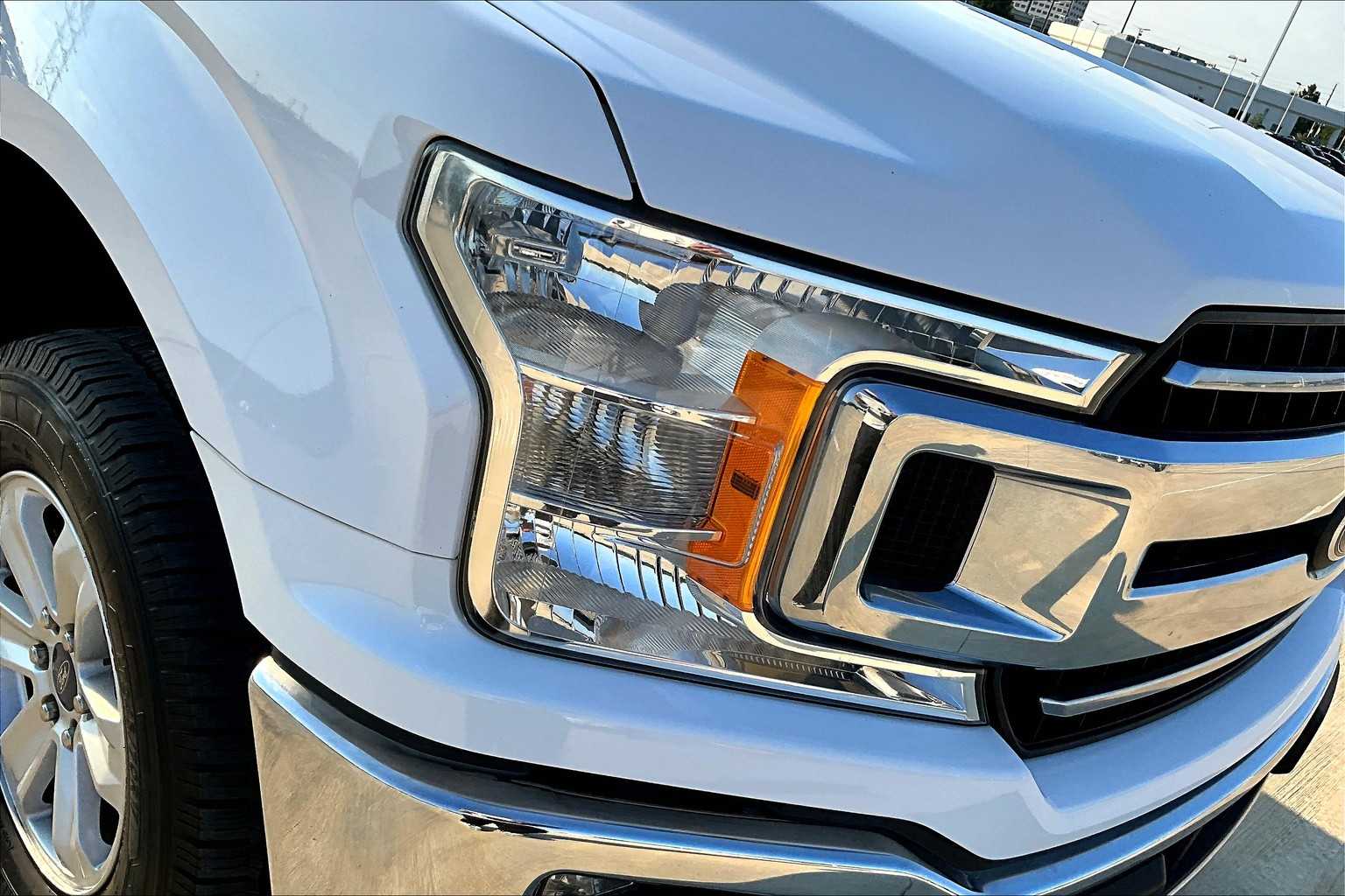 2019 Ford F-150 XLT photo 23