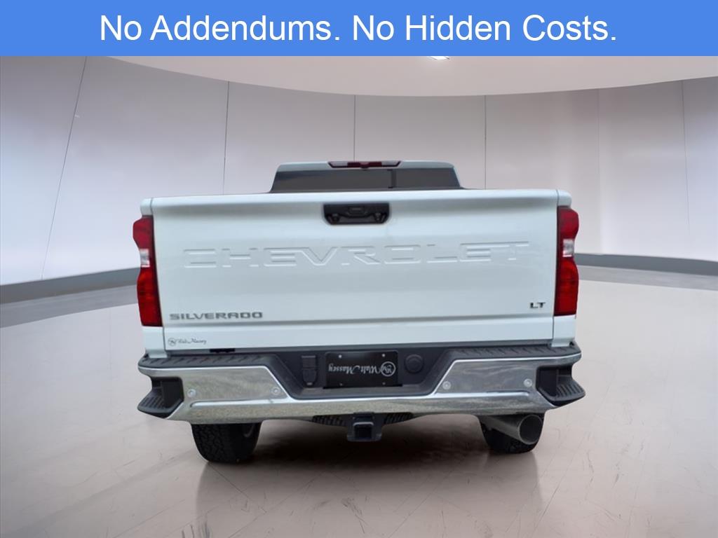 2025 Chevrolet Silverado 2500HD LT photo 4