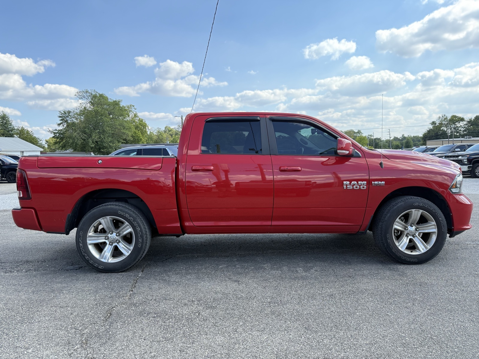 2017 Ram 1500 Sport photo 6