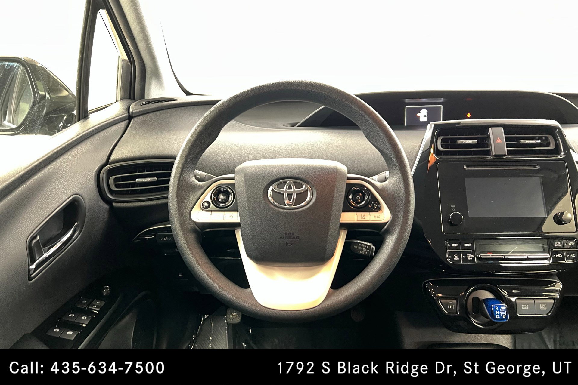 2017 Toyota Prius Two photo 12
