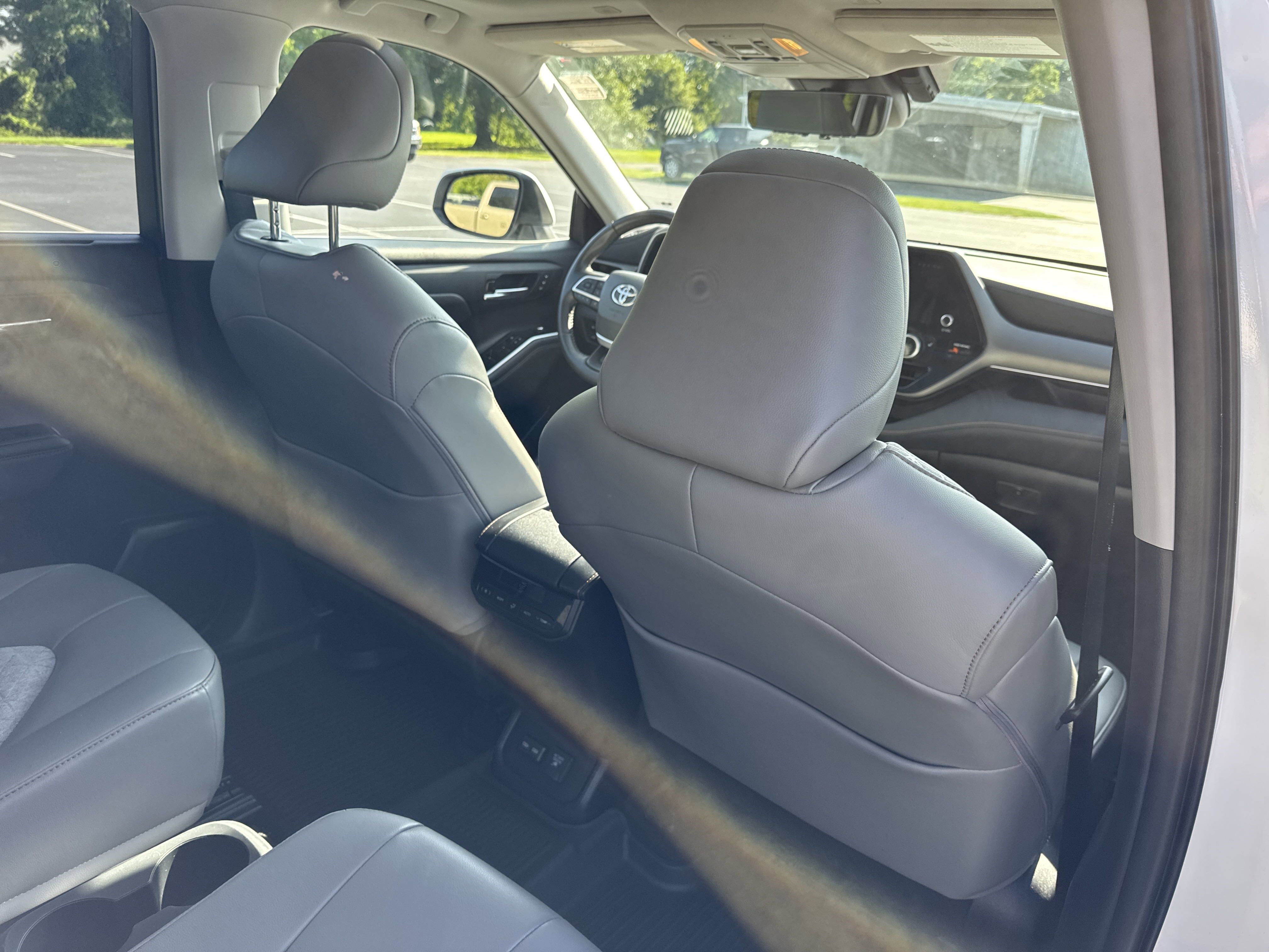 2023 Toyota Highlander Bronze Edition photo 24
