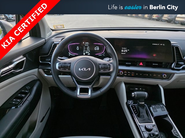 2025 Kia Sportage EX photo 14