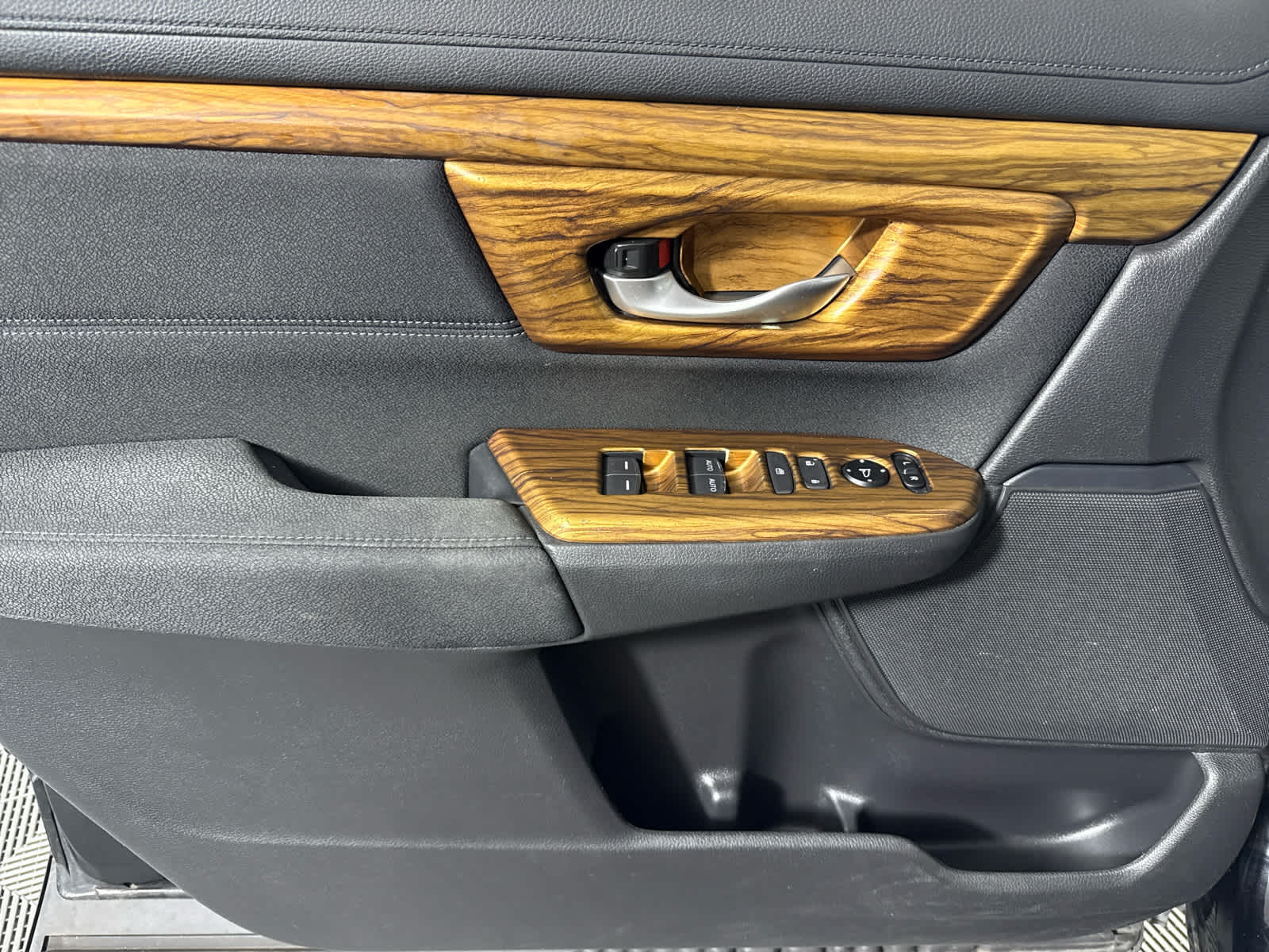 2018 Honda CR-V EX photo 14