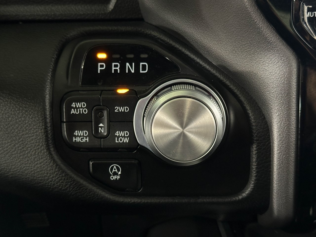 2022 Ram 1500 Laramie photo 28