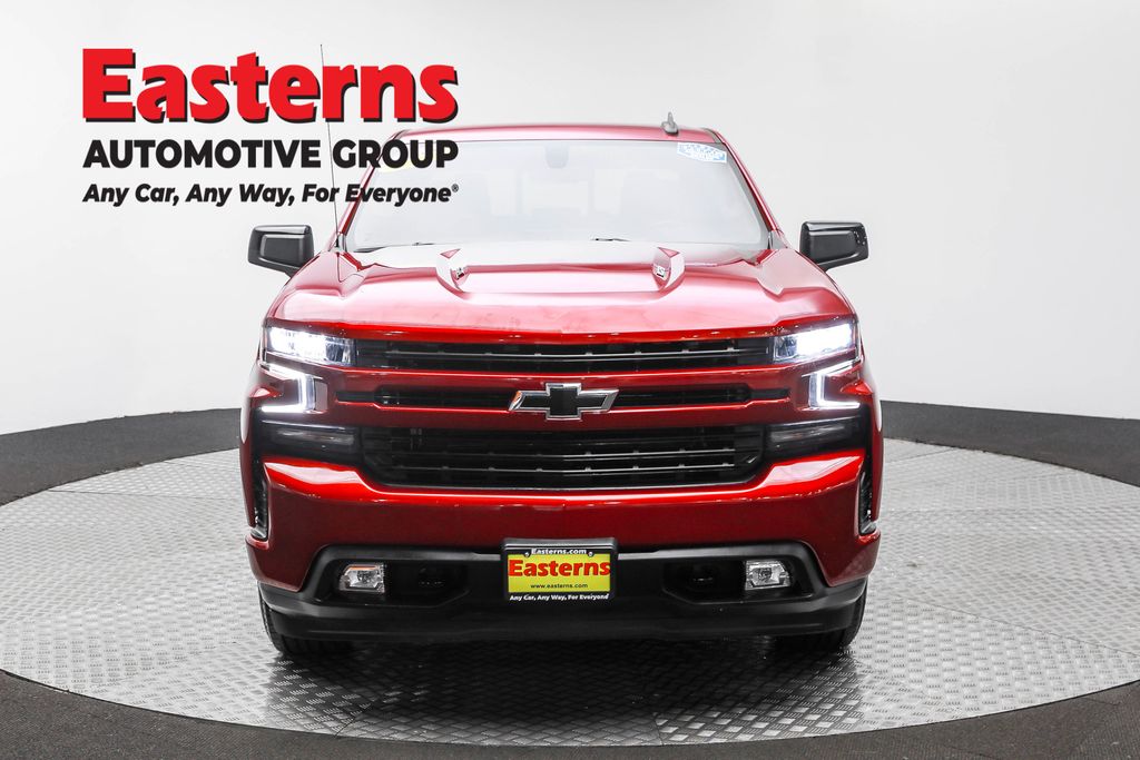 2021 Chevrolet Silverado 1500 RST photo 2