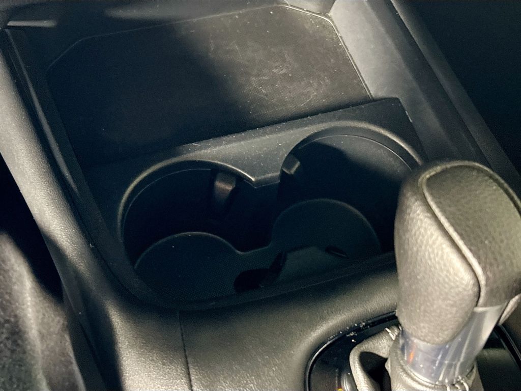 2023 Honda HR-V LX photo 12