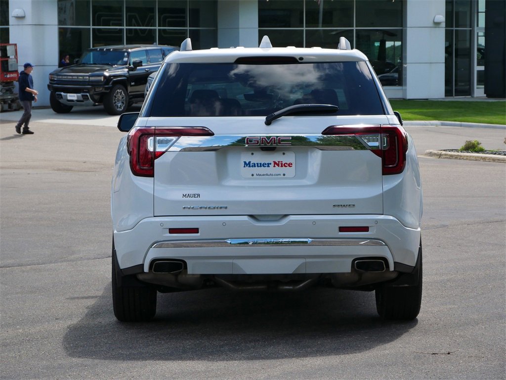 2023 Gmc Acadia Denali photo 5
