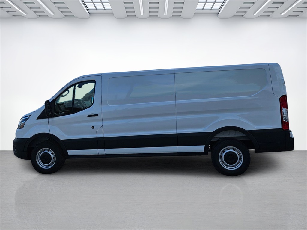 2025 Ford Transit photo 4