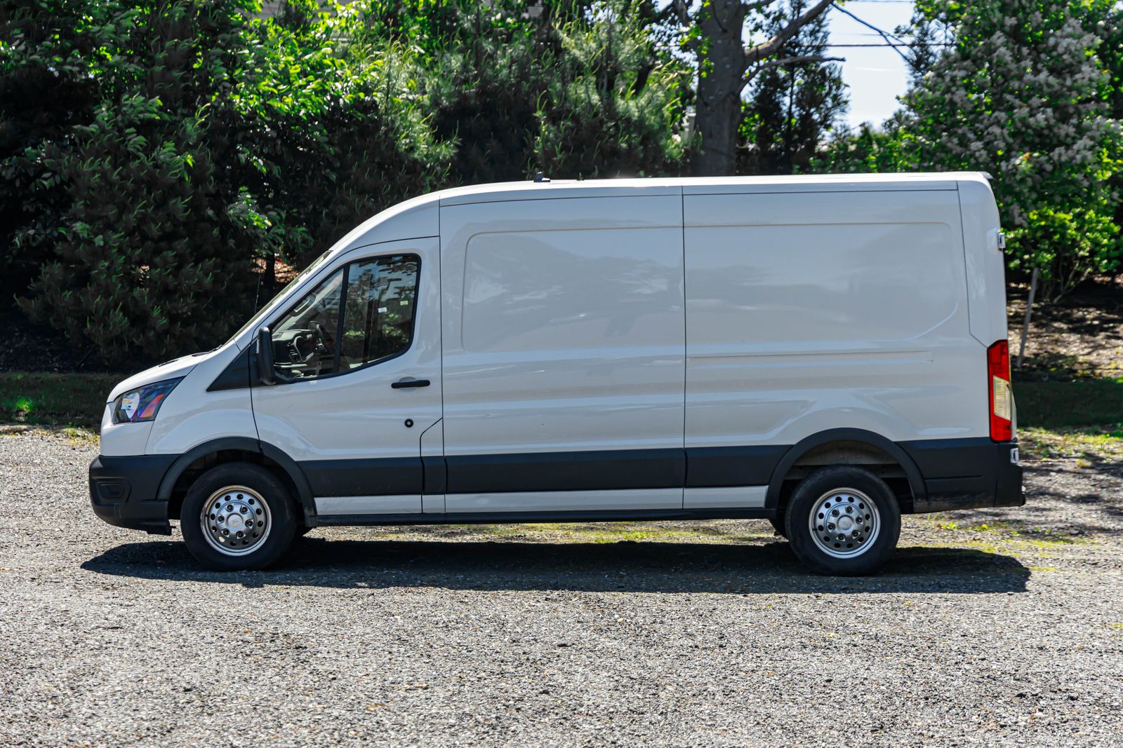 2020 Ford Transit photo 2