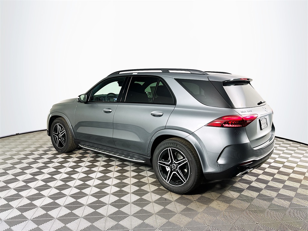 2026 Mercedes Benz GLE 350 4MATIC photo 4
