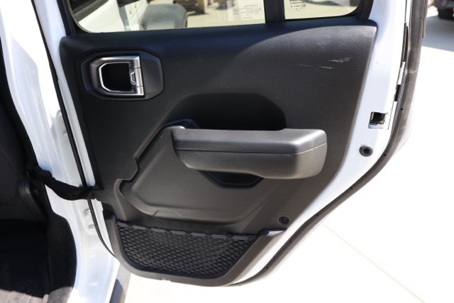 2023 Jeep Wrangler Base 4xe photo 17