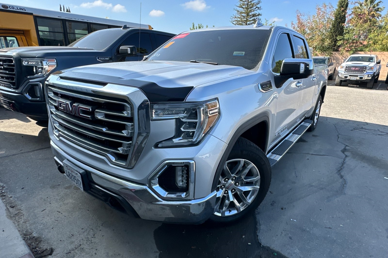 2020 Gmc Sierra 1500 SLT photo 2