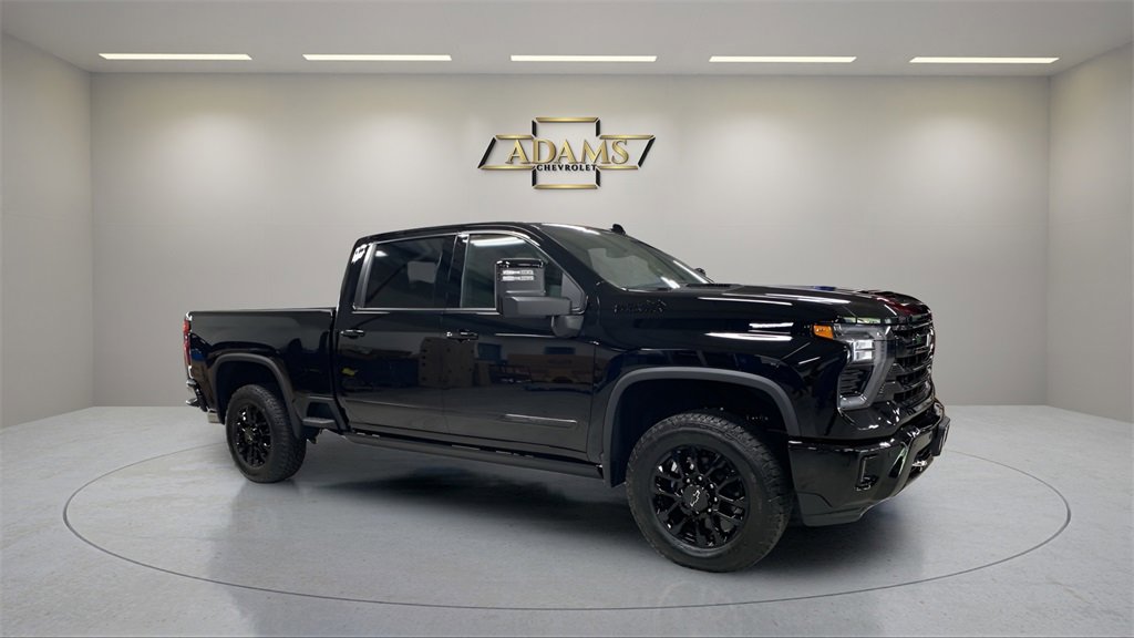 2025 Chevrolet Silverado 2500HD High Country photo 7